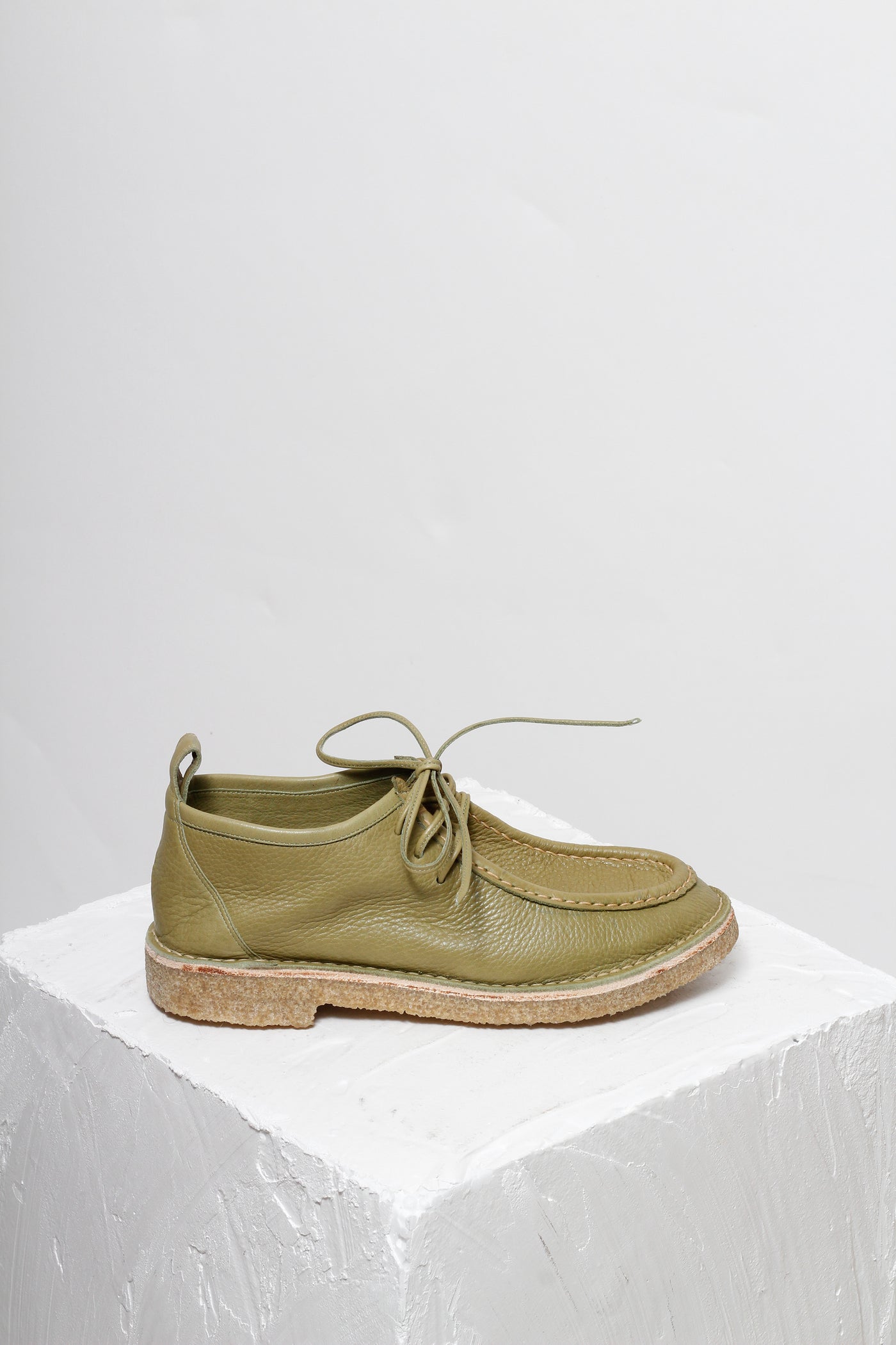 BOTA WALLABEE LUA OLIO