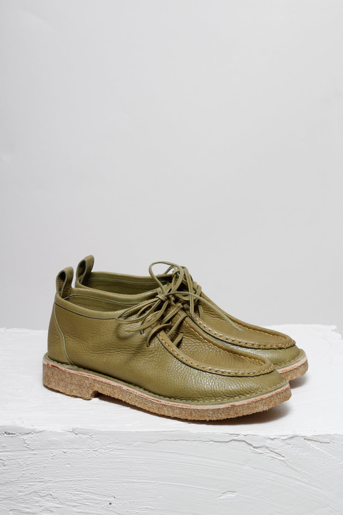 BOTA WALLABEE LUA OLIO