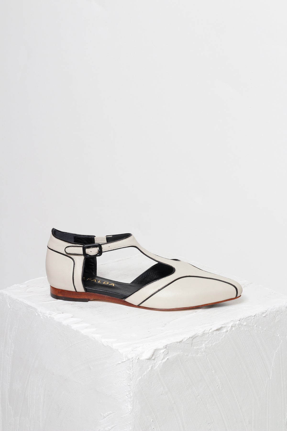 SAPATO ODARA BONE