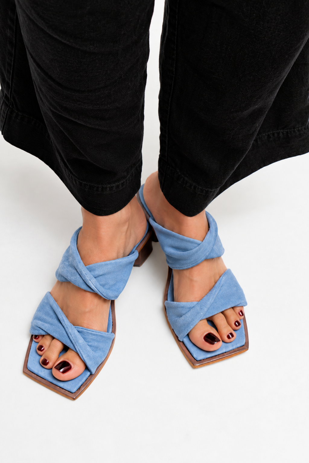 SAPATO TINA CAMURÇA AZUL