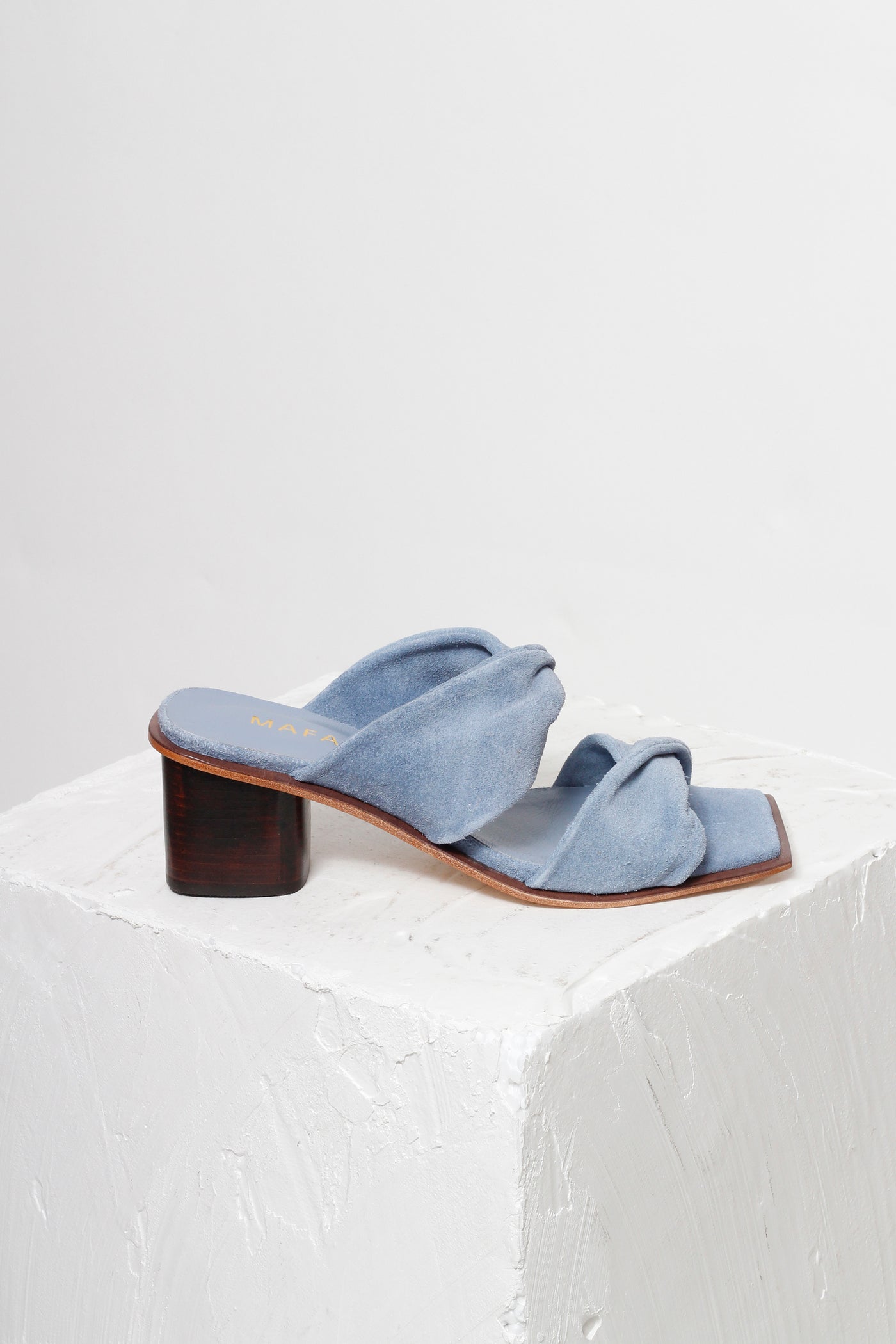 SAPATO TINA CAMURÇA AZUL